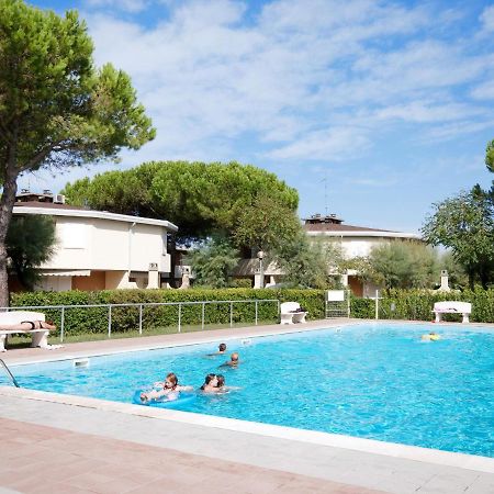 Locazione Turistica Villaggio Tivoli-1 Bibione Esterno foto